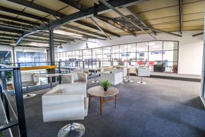 Communal Area- click for photo gallery